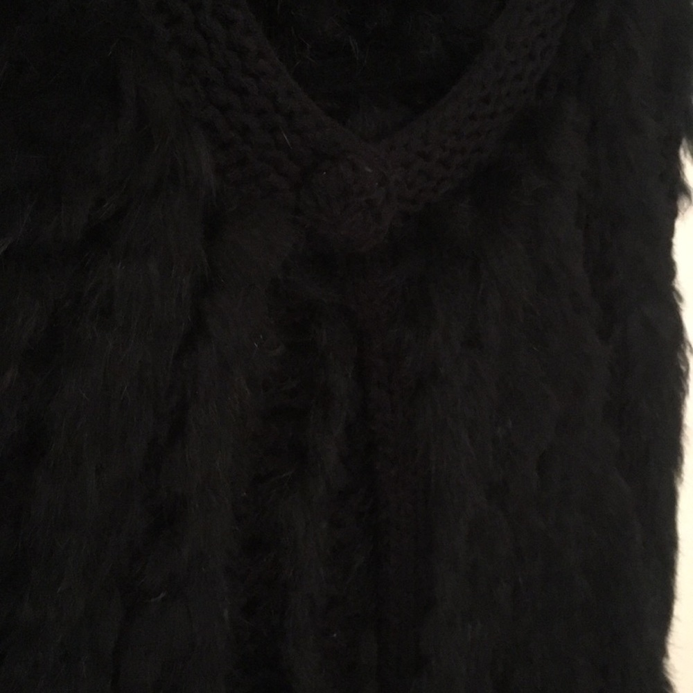 Rabbit cape - Picture 2 of 4